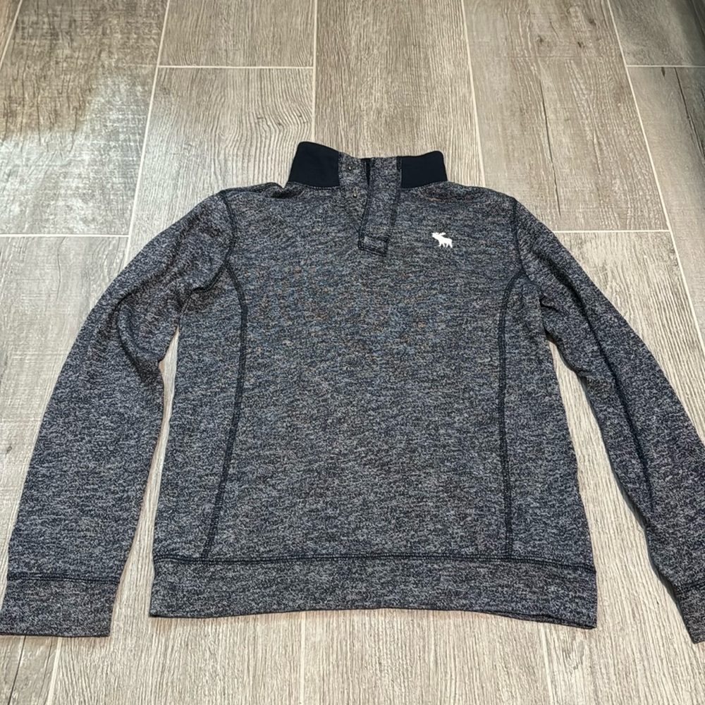 Boys Abercrombie sweater pullover
